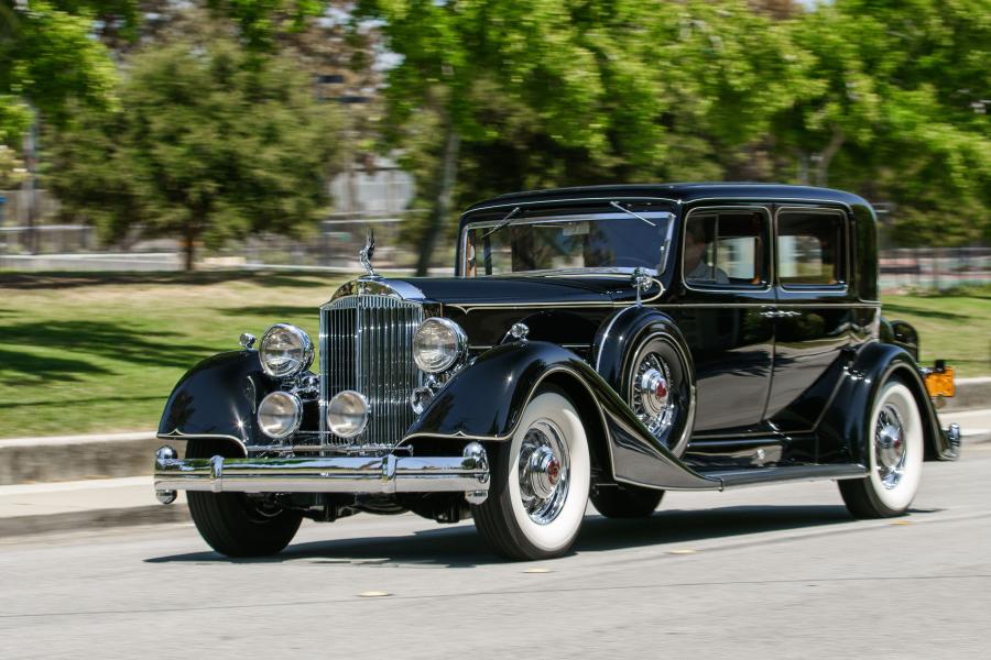 Packard Twelve Club Sedan (1107-736) '1934